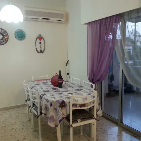 Apartment For A Family Veranda Larnaca